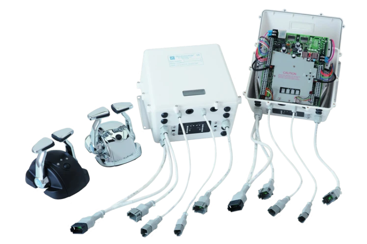 ZF 9000 series CruiseCommand docking joystick system
